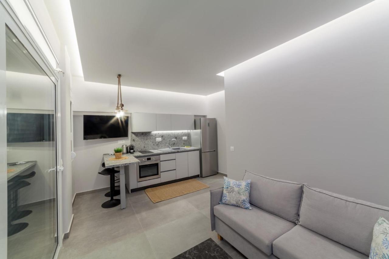 Althea Suites By Rentalspro Services - Nea Moudania Halkidiki Экстерьер фото