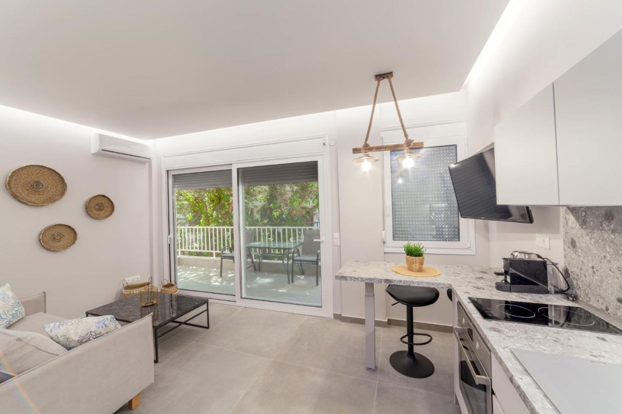 Althea Suites By Rentalspro Services - Nea Moudania Halkidiki Экстерьер фото