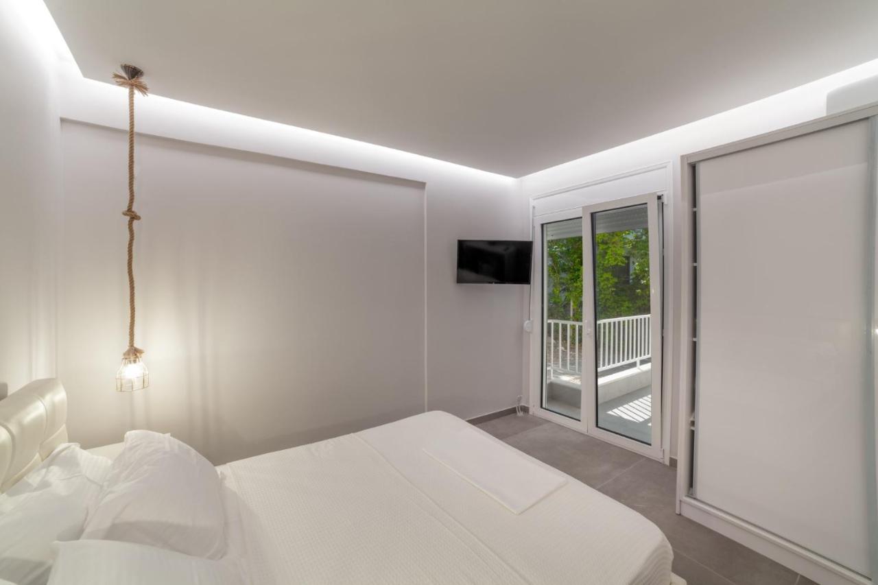 Althea Suites By Rentalspro Services - Nea Moudania Halkidiki Экстерьер фото